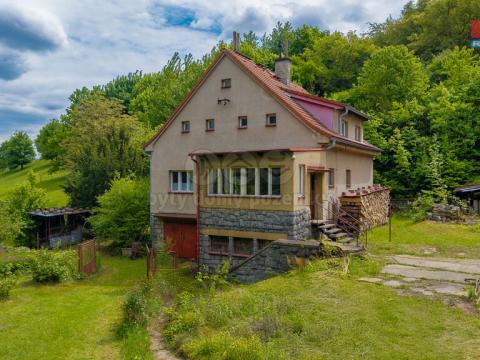 Prodej rodinného domu, Zadní Třebaň, K Voškovu, 220 m2