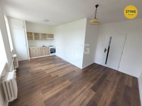 Pronájem bytu 2+kk, Opava, Kollárova, 50 m2
