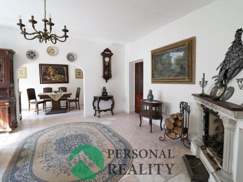 Prodej rodinného domu, Bečov nad Teplou, 261 m2