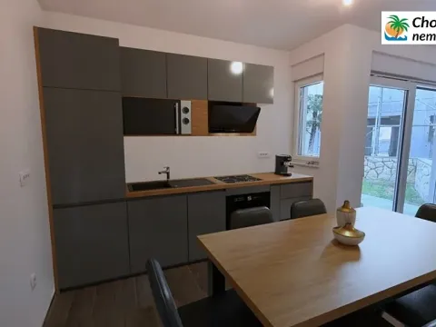Prodej rodinného domu, Novalja, Chorvatsko, 110 m2