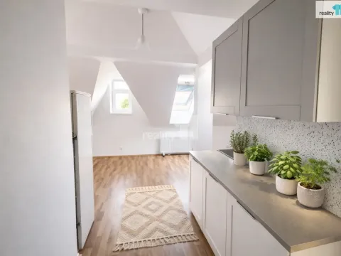 Pronájem bytu 3+kk, Praha - Ruzyně, Drnovská, 78 m2