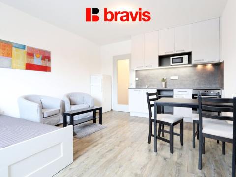 Pronájem bytu 1+kk, Brno, třída Generála Píky, 28 m2