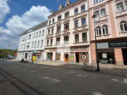 Prodej bytu 2+1, Karlovy Vary, T. G. Masaryka, 77 m2