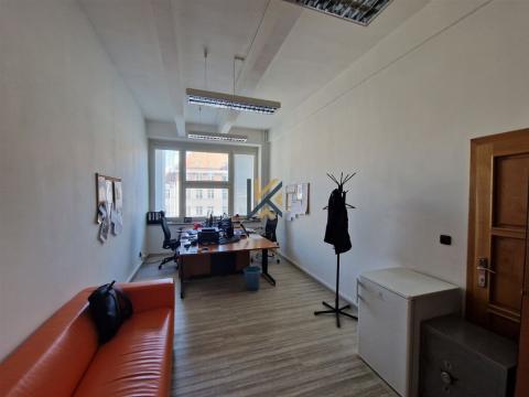 Pronájem kanceláře, Praha - Vinohrady, Slezská, 144 m2
