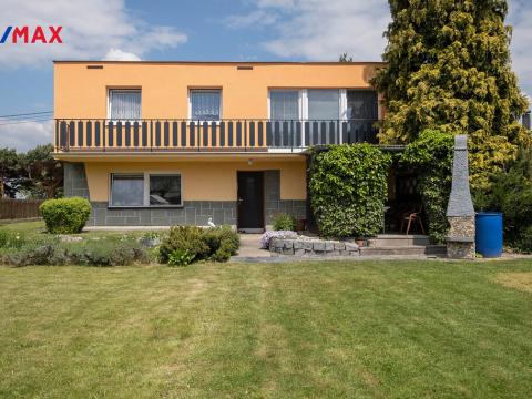 Prodej rodinného domu, Dolní Benešov, Záhumenní, 232 m2
