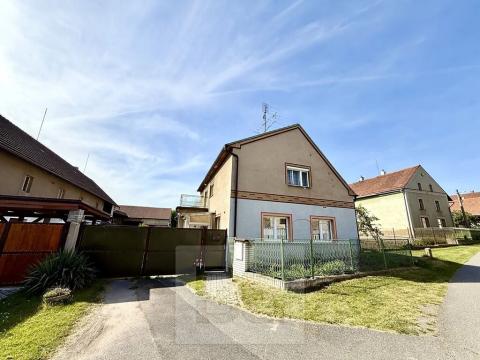 Prodej rodinného domu, Krupá, 153 m2