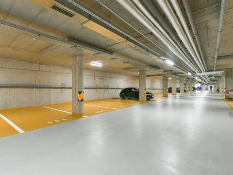 Pronájem garážového stání, Praha - Modřany, Mezi vodami, 13 m2