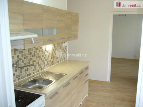 Pronájem bytu 3+1, Děčín - Děčín IX-Bynov, Na Pěšině, 67 m2