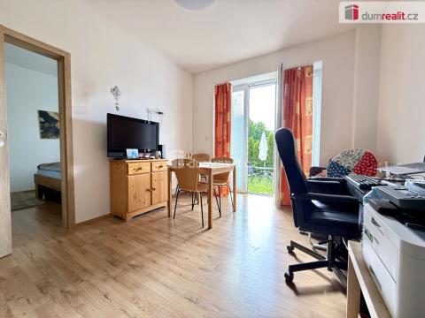 Pronájem bytu 2+kk, Kralupy nad Vltavou - Lobeček, Cesta brigádníků, 35 m2