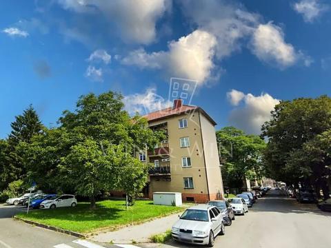 Pronájem bytu 3+1, Kolín, Sladkovského, 75 m2