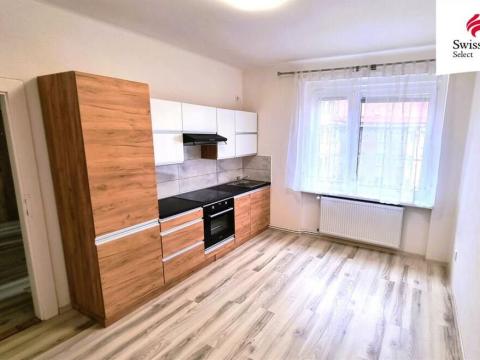 Pronájem bytu 2+1, Děčín, Zámecká, 69 m2