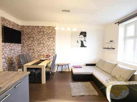 Pronájem bytu 3+kk, Praha - Nusle, Pod vilami, 98 m2