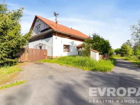 Prodej zemědělské usedlosti, Golčův Jeníkov - Stupárovice, Stupárovice, 100 m2