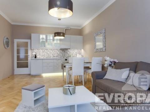 Pronájem bytu 2+kk, Praha - Smíchov, U Nikolajky, 74 m2