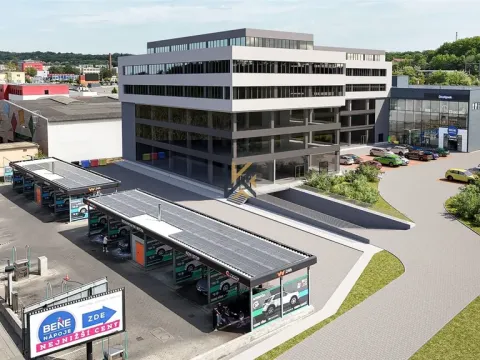 Pronájem obchodního prostoru, Praha - Vysočany, Poděbradská, 1500 m2