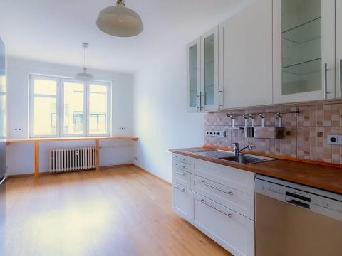 Prodej bytu 3+1, Praha - Libeň, Zenklova, 76 m2