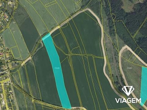 Prodej podílu pole, Semanín, 21159 m2