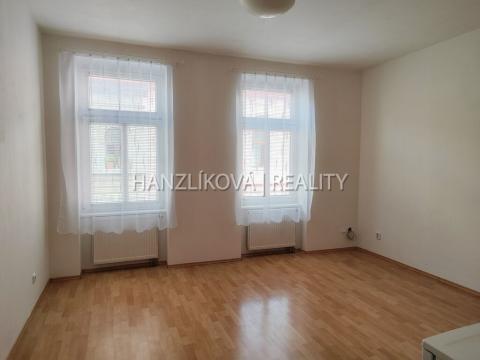Pronájem bytu 1+kk, České Budějovice - České Budějovice 3, Riegrova, 25 m2
