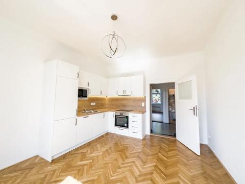 Pronájem bytu 2+kk, Praha - Strašnice, Na Třebešíně, 50 m2