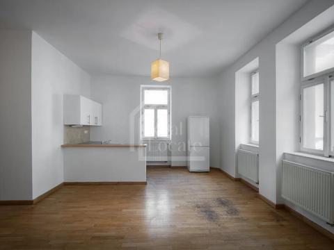 Pronájem bytu 2+kk, Praha - Holešovice, Komunardů, 48 m2