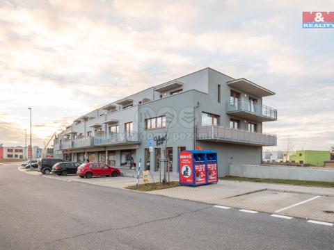 Pronájem bytu 2+kk, Praha, U Hostavického potoka, 72 m2