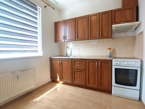 Pronájem bytu 1+kk, Valašské Meziříčí - Krásno nad Bečvou, Nádražní, 33 m2