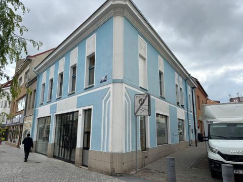 Pronájem obchodního prostoru, Kladno, Komenského, 121 m2
