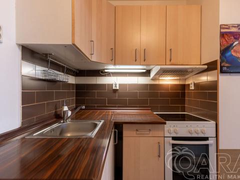 Pronájem bytu 2+1, Praha, Cukrovarská, 44 m2
