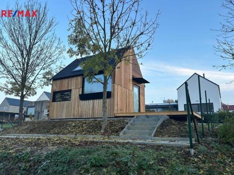 Pronájem bytu 2+kk, Zlín, Ke Koňáku, 30 m2