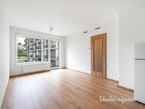 Pronájem bytu 1+kk, Praha - Vysočany, Kolbenova, 33 m2