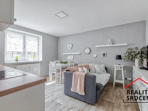 Prodej bytu 1+1, Frýdek-Místek, Lískovecká, 28 m2
