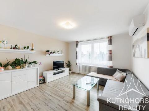 Prodej bytu 3+1, Vrdy, 93 m2