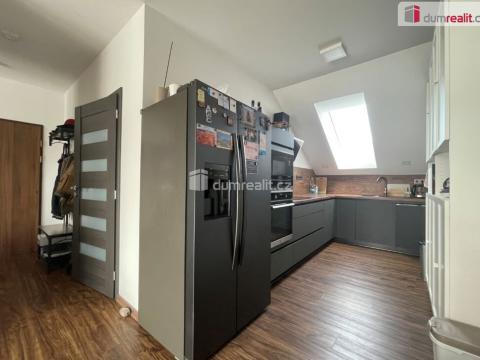 Prodej bytu 3+kk, Opava - Předměstí, Komenského, 85 m2