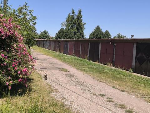 Pronájem garáže, Hradec Králové - Pražské Předměstí, Zahrádkářská osada Hradečan, 18 m2