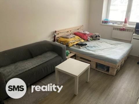 Pronájem bytu 1+kk, Opava, Hany Kvapilové, 18 m2