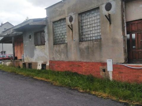 Prodej výrobních prostor, Bochov, Nádražní, 800 m2