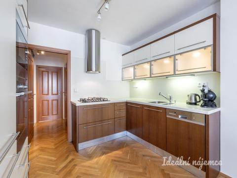 Pronájem bytu 2+kk, Praha - Vinohrady, Francouzská, 69 m2