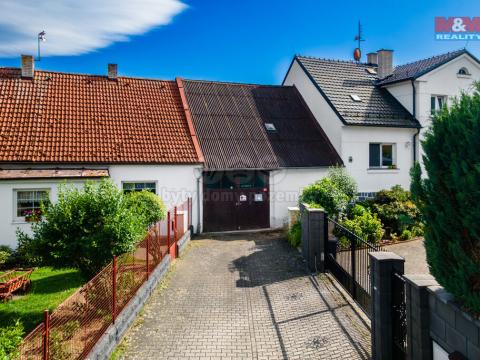 Prodej rodinného domu, Domažlice - Bezděkovské Předměstí, Hruškova, 65 m2