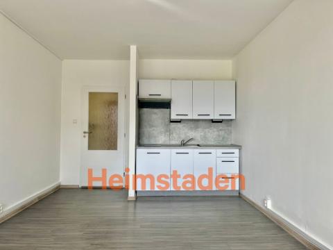 Pronájem bytu 1+kk, Frýdek-Místek - Místek, Československé armády, 28 m2