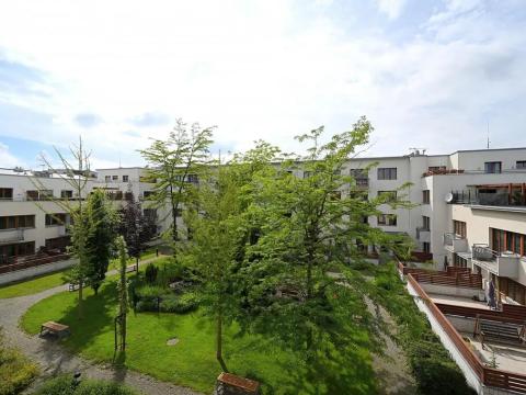 Pronájem bytu 2+kk, Praha - Zbraslav, Neumannova, 40 m2