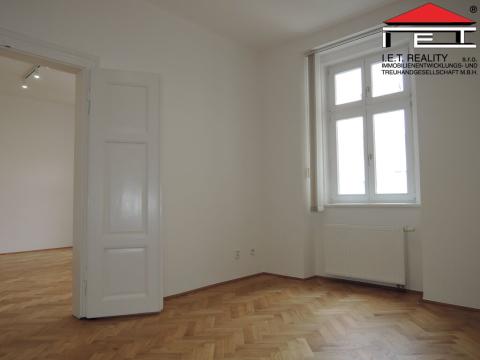 Pronájem bytu 2+kk, Praha - Nové Město, Spálená, 46 m2