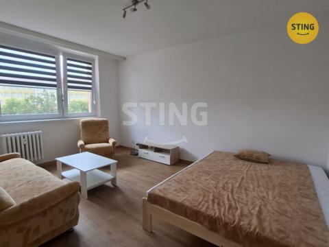 Pronájem bytu 1+1, Uherský Brod, Šaripova, 40 m2