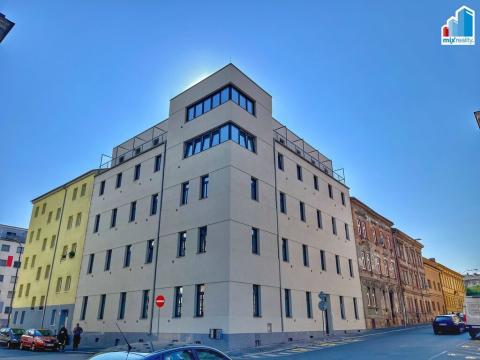 Pronájem bytu 2+kk, Plzeň, Kotkova, 43 m2