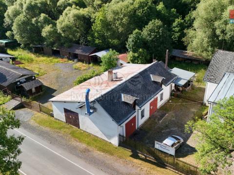 Prodej výrobních prostor, Budišov nad Budišovkou, Nábřeží, 600 m2