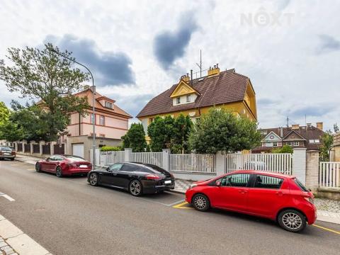 Pronájem bytu 2+kk, Praha - Vinohrady, Hradešínská, 48 m2