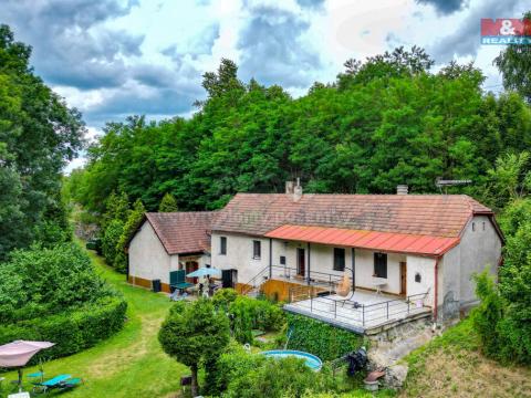 Prodej rodinného domu, Týnec nad Sázavou - Pecerady, 114 m2