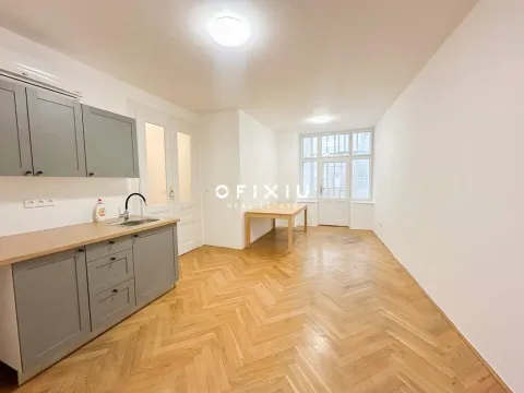 Pronájem bytu 2+kk, Brno, Jakubské náměstí, 51 m2
