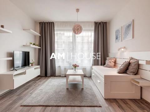 Pronájem bytu 1+kk, Praha - Strašnice, Zvěřinova, 37 m2