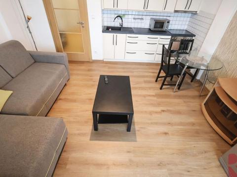 Pronájem bytu 2+kk, Praha - Libeň, Českomoravská, 59 m2