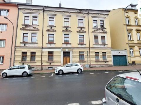 Pronájem bytu 1+1, Cheb, Žižkova, 43 m2